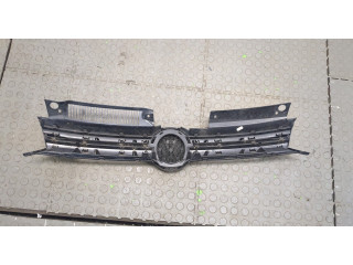 Решетка радиатора  Volkswagen Golf 6 2009-2012           1.4 