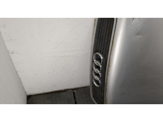 Решетка радиатора  Audi 80 (B4) 1991-1994          