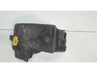 Бачок омывателя  Mazda 6 (GG) 2002-2008 G2D7480B  6   2