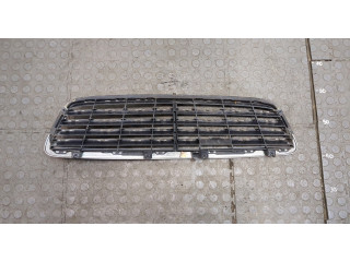 Решетка радиатора  Mercedes C W203 2000-2007          