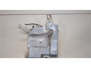 Бачок омывателя  Ford Focus 3 2011-2015    