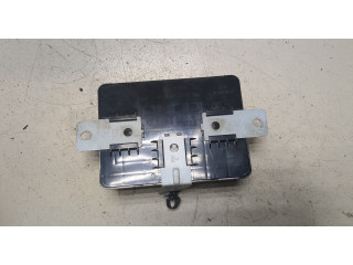 Блок комфорта  KIA Sportage 2004-2010      954001F600   