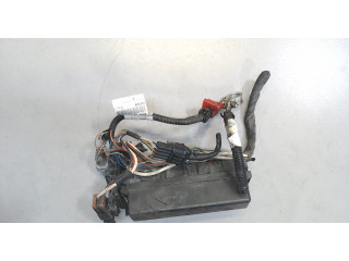 Блок реле  Nissan Micra K11E 1992-2002      243824B60, 2438351E01, 243826F700     1