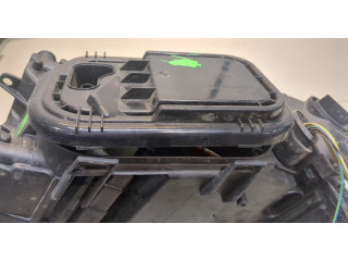 Фара передняя  Audi A6 (C6) Allroad 2006-2008 правая 