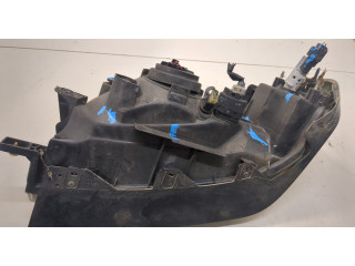 Фара передняя  Mitsubishi Montero Sport / Pajero Sport 1996-2008 правая 