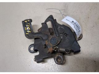 Замок капота  Toyota Yaris 2005-2011     
