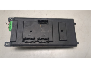 Блок предохранителей  Land Rover Range Rover Sport 2005-2009      EG273553005       2.7