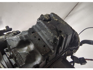 Клапанная крышка двигателя ДВС  BMW 3 E90, E91, E92, E93 2005-2012      