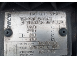 Решетка радиатора  Fiat Stilo         1.6 