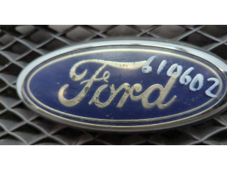Решетка радиатора  Ford Focus 2 2005-2008          1508154, 4M518200AK