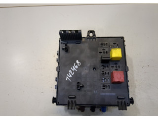 Блок предохранителей  Cadillac BLS 2006-2009      12766740   
