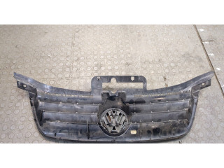 Решетка радиатора  Volkswagen Caddy 2004-2010          