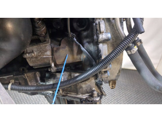 Клапанная крышка двигателя ДВС  Mercedes E W212 2009-2013 2.1     