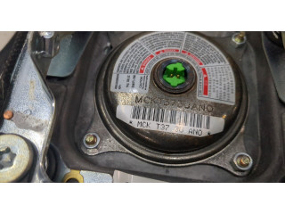 Подушка безопасности водителя  Hyundai Santa Fe 2005-2012     