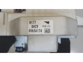 Блок предохранителей  Mitsubishi Colt 2008-2012      8565A174    1.3