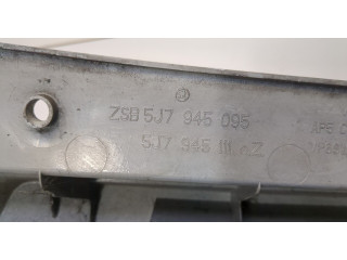 Задний фонарь        Skoda Roomster 2006-2010 