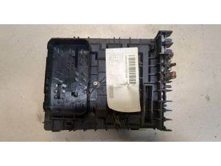 Блок предохранителей  Volkswagen Caddy 2004-2010      096470238e    2