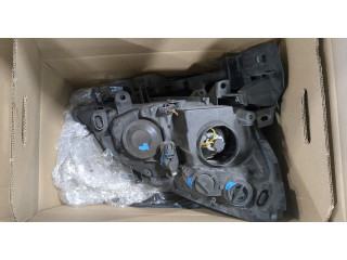 Фара передняя  Renault Scenic 2003-2009 левая 