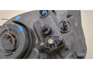 Фара передняя  Nissan X-Trail (T30) 2001-2006 правая 