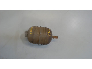 Бачок расширительный  Peugeot 206 9648568180   1.4