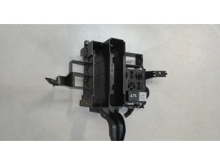 Блок реле  Volkswagen Touareg 2007-2010          2.5