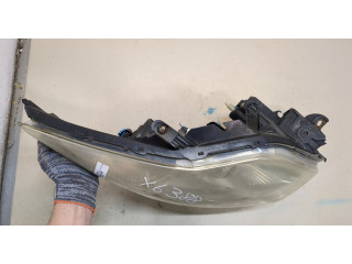 Фара передняя  Toyota Auris E15 2006-2012 правая 