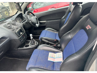 Стойка амортизатора  Ford Fiesta 2001-2007     1.4  дизель