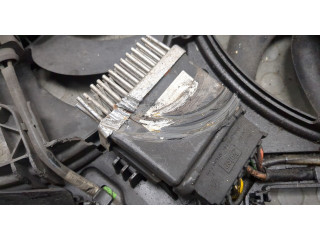 Вентилятор радиатора  Audi A4 (B8) 2007-2011           