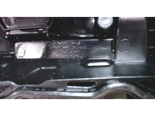 Клапанная крышка двигателя ДВС  Hyundai Santa Fe 2005-2012 2.2  224102F000   
