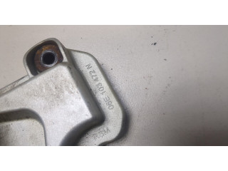 Клапанная крышка двигателя ДВС  Audi A4 (B8) 2007-2011 3.2     