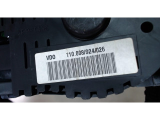 Панель приборов  Seat Ibiza 2 1999-2002       w06k090801c   2  1.4  Бензин