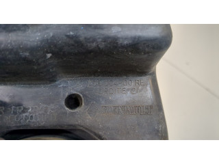 Фара передняя  Renault Scenic 2003-2009 правая 
