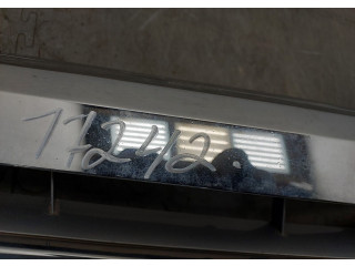Решетка радиатора  Mercedes C W204 2007-2013          