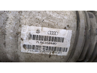 Стойка амортизатора  Audi Q7 2009-2015     3  дизель