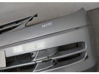 Бампер  Toyota Previa (Estima) 2000-2006 передний   