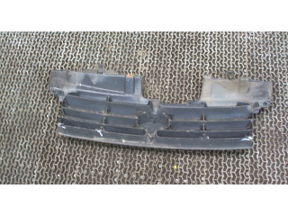 Решетка радиатора  Suzuki Ignis 2000-2004          1.3 7174180G010CB