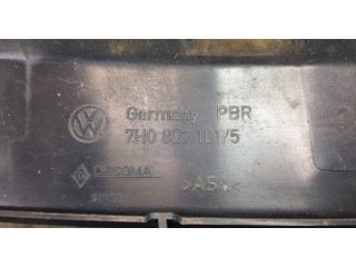 Решетка радиатора  Volkswagen Transporter 5 2003-2009          
