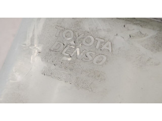 Бачок омывателя  Toyota Tundra 2007-2013    