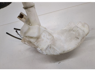 Бачок омывателя  Mazda 5 (CR) 2005-2010    