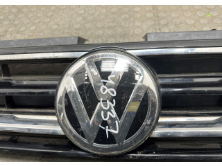 Решетка радиатора  Volkswagen Tiguan 2016-2020          