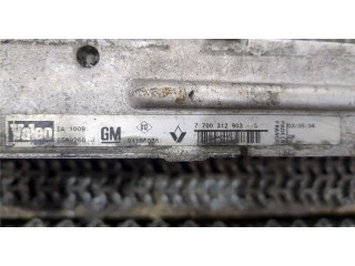 Интеркулер  Opel Vivaro 2001-2014 1.9  7700312903G, 91166035    