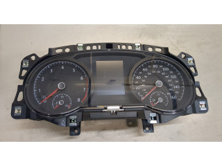 Панель приборов  Volkswagen Golf 7 2017-2019       5G1920940D     