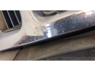 Решетка радиатора  Jeep Grand Cherokee 2010-2013          