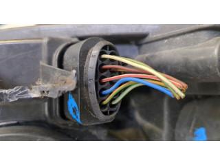 Фара передняя  Ford Kuga 2008-2012 правая 