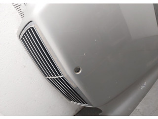 Решетка радиатора  Mercedes E W210 1995-2002          
