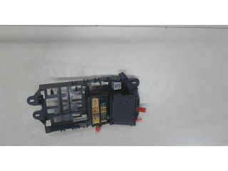 Блок предохранителей  Audi A6 (C6) 2005-2011      4F0971845     3.2