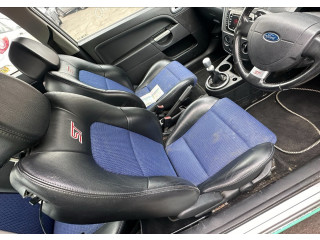 Стойка амортизатора  Ford Fiesta 2001-2007     1.4  дизель