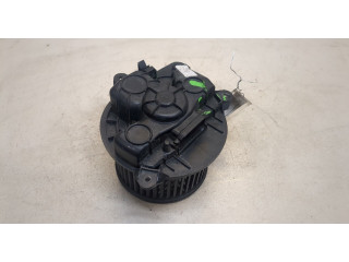 Моторчик печки  Opel Vivaro 2001-2014 4409447, 91158686     4409447, 91158686   