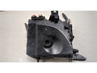 Блок предохранителей  Pontiac Vibe 2 2008-2010         