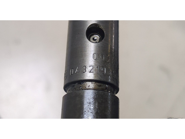 Форсунка топливная  Saab 9-3 2002-2007    9196701, 90573868     